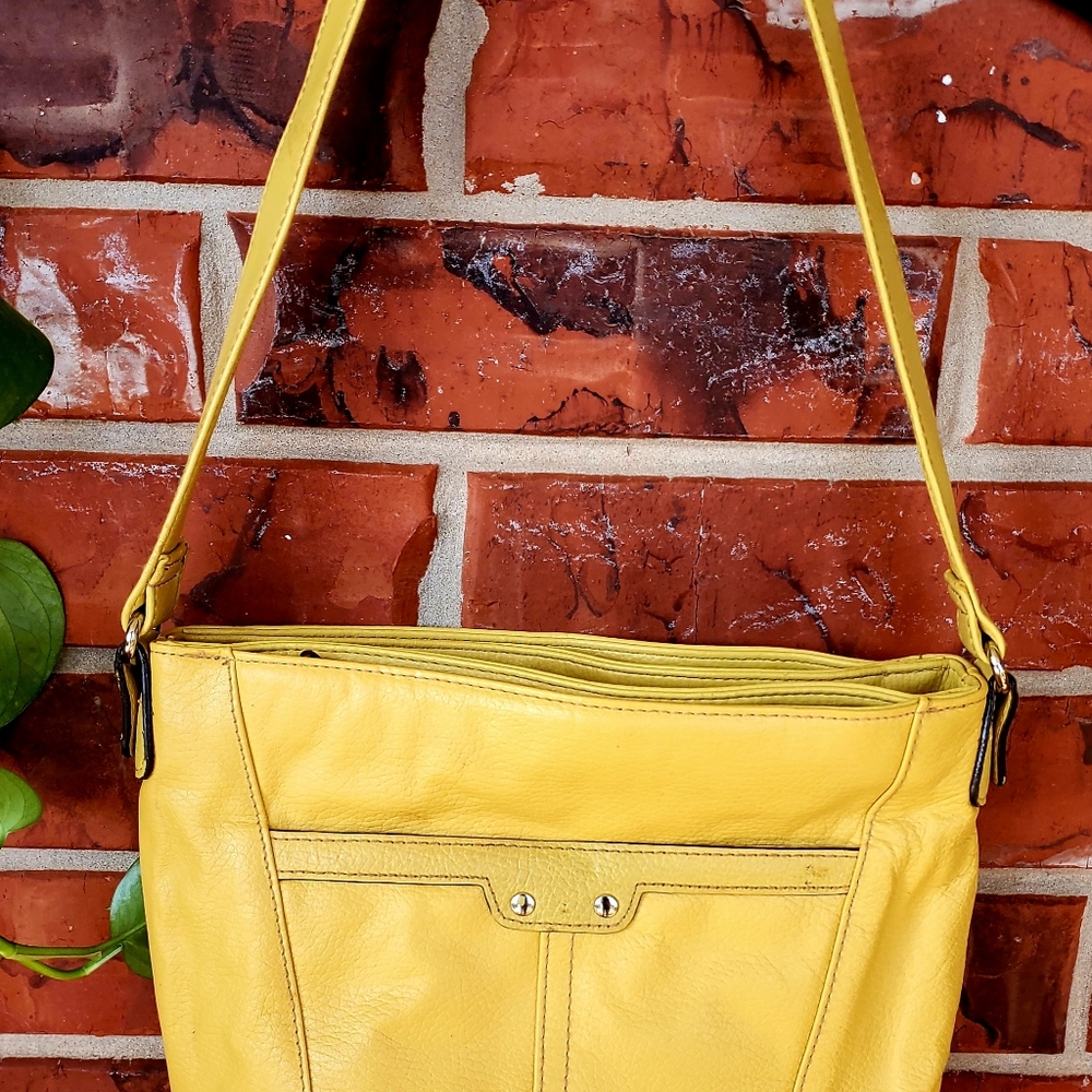 Stylish No Brand Yellow Leather Shoulder Bag